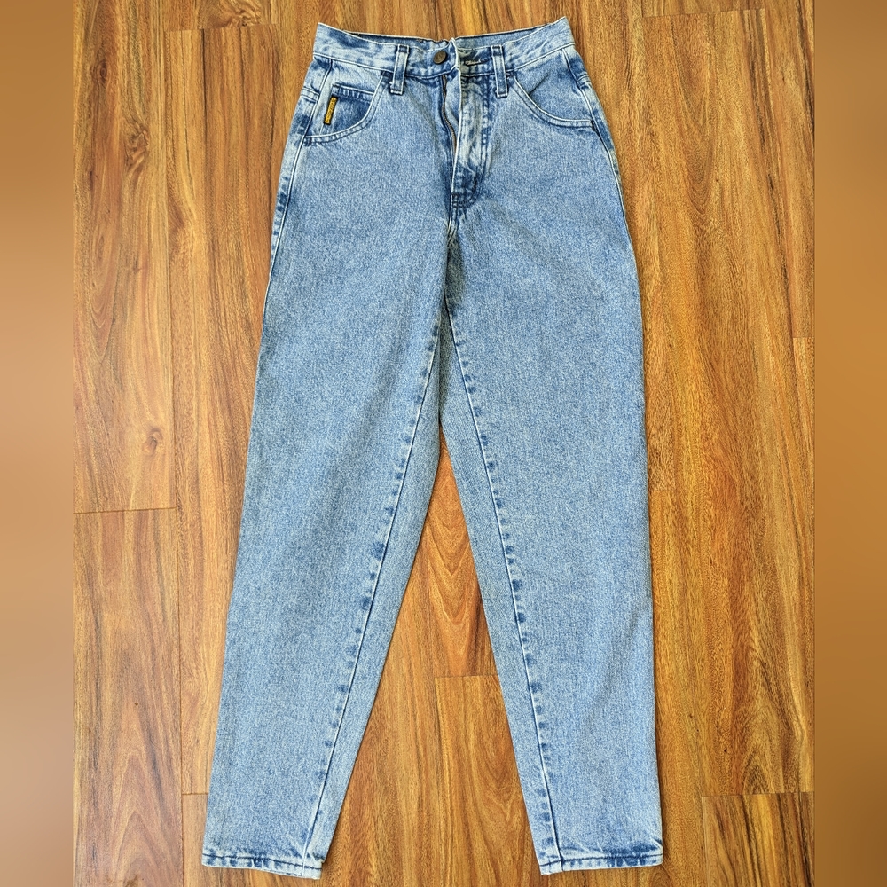 Vintage 90's Armani Light wash Jeans Size 00 XS Petite